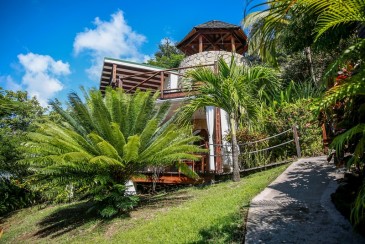 Sugar Mill Tower - 2 Bedroom - Romantic Seaside Escape