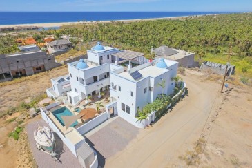 Chic Todos Santos Apt. With A Rooftop & Pool Access!
