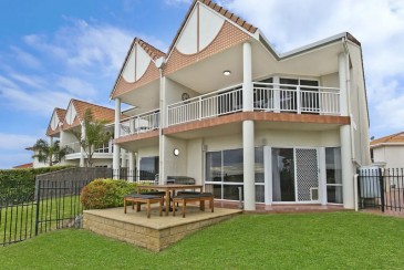 Magnificent Waterfront Apartment located at Lincoln Cove Marina