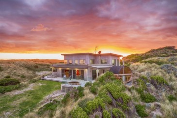 Porky Beach Retreat