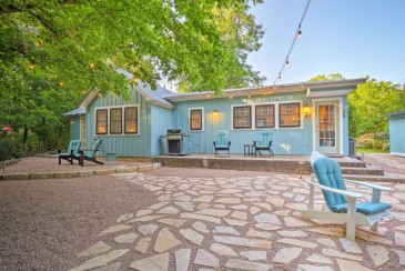 Fredericksburg Cottage