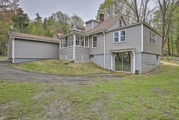 Beautiful Lenox Home