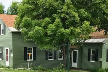 NEW! Restored 1800s Home, Half Mile to Otis Ridge!