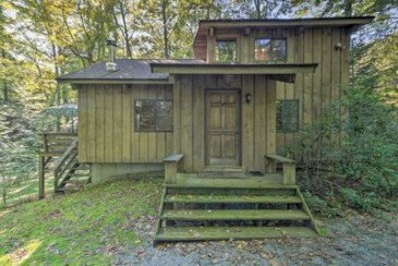 Cabin in Sandisfield