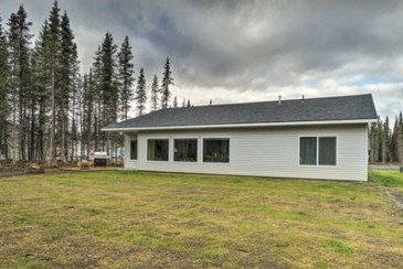 NEW! Single-Story Soldotna Home ~4 Mi to Downtown!