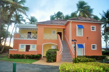 Exclusive Oceanfront Villa & Studio at Palmas Doradas