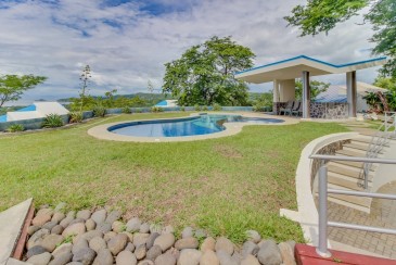 Home With Amazing Ocean View