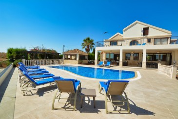 5 star Luxury Town House