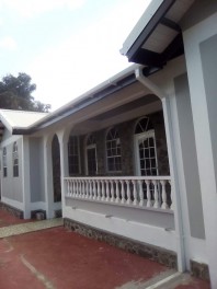 Beautiful House In Paix Bouche