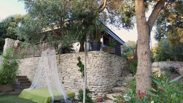 Zen Cabin In The Bush