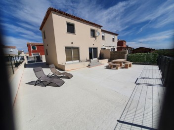 Pretty Holiday Home In The Camargue