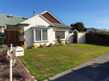 Beautiful 3 Bedroom Family Home