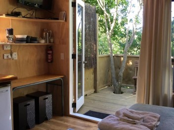 Driftwood Is A Compact But Beautiful Bungalow