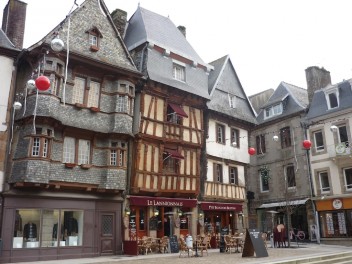 Lannion- City Heart With Garden