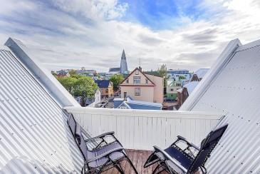 Newly Renovated City Centre Penthouse