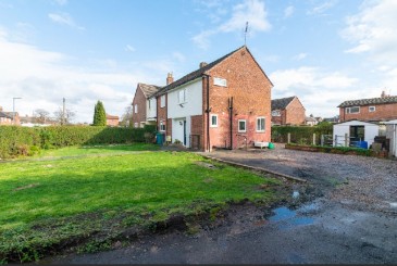 Stunning Holiday Home Suitable For Family Or Business Traveler