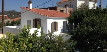 Village House with 3 Bedrooms