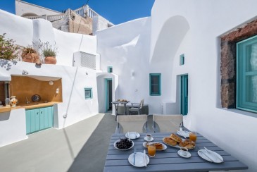 Zoi’s Mansions - Cave Jacuzzi villa