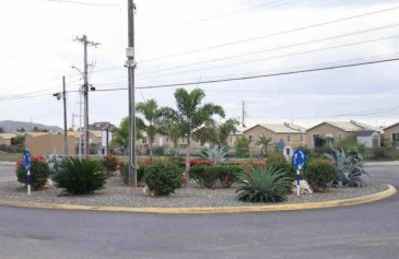 Cozy secured Pheonix Village