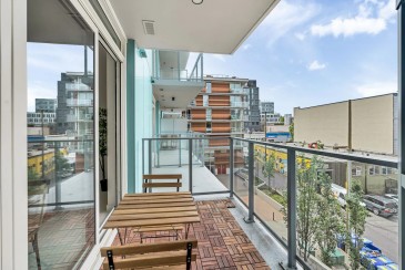 Modern Apt, Near…