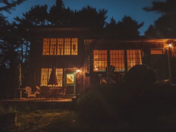 Private Forest Paradise in Perfect Location