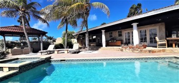 Beautiful and Clean two bedroom villa with Golf Course view