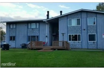 Comfy Classy Alaskan…