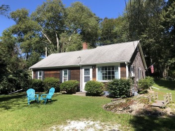 Furnished Coastal Home rental Westport MA