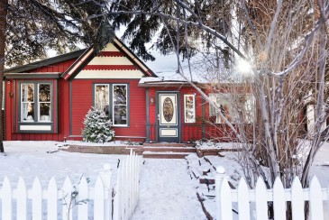 Cozy home in the heart of Aspen w/ Private Jacuzzi