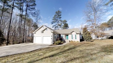 Latitude Adjustment-Waterfront Home, Private Side, Boat Dock, Beautiful Views