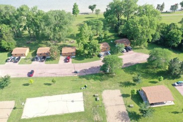 2 Bedroom Cabin-…
