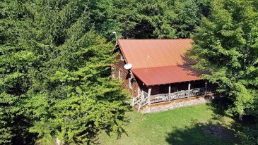 Snowshoe Log Cabin…