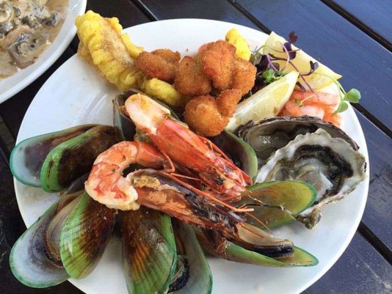 Swashbucklers Restaurant & Bar