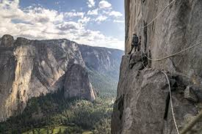Climb Yosemite’s El Capitan