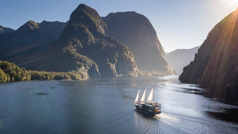 Doubtful Sound Wilderness Day Cruise