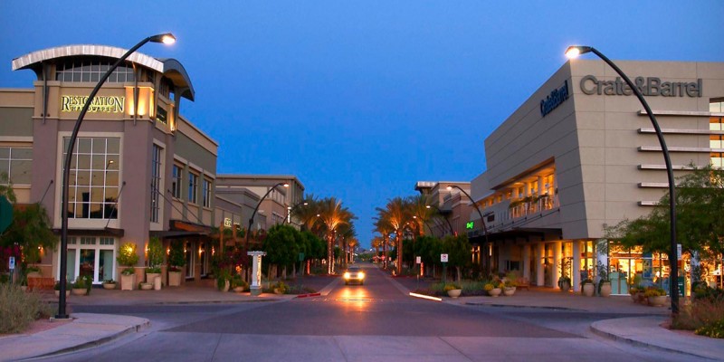 Kierland Commons