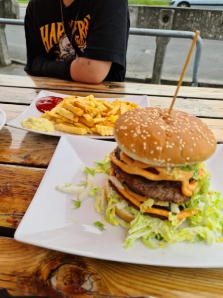 Landevel's Grill