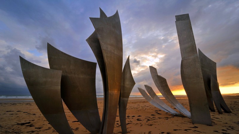 Omaha D-Day Landing Beach and Museum