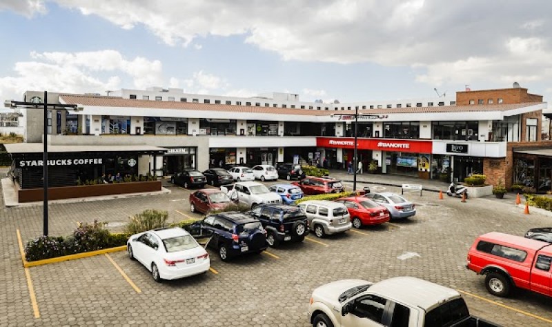Plaza Veranda