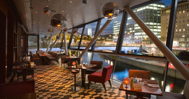 Café & Restaurant Motto am Fluss