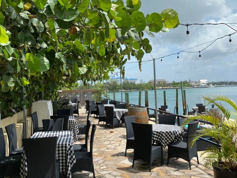 Flying Fish Modern Restaurant