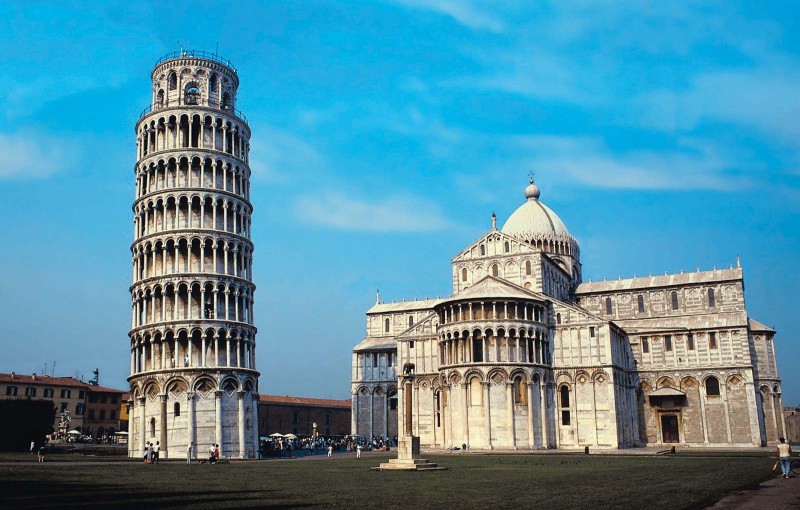 Pisa's Leaning Tower and Campo dei Miracoli