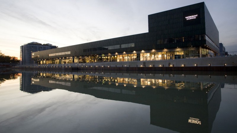Waterfront Shopping
