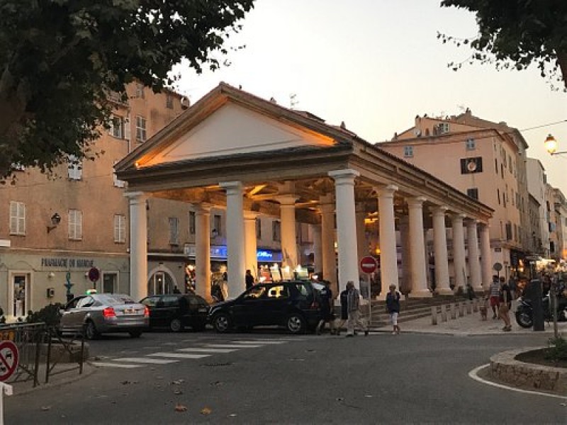 Centre Commercial Salvarelli