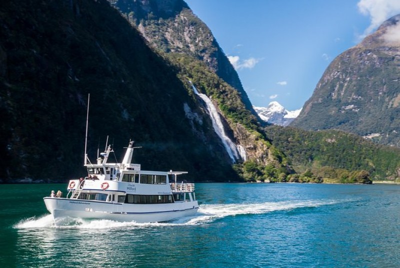 Milford Sound Scenic Cruise