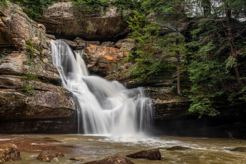 Cedar Falls Hiking Trail