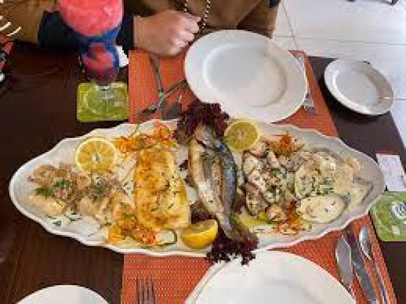 Bacchus Restaurant Cafe