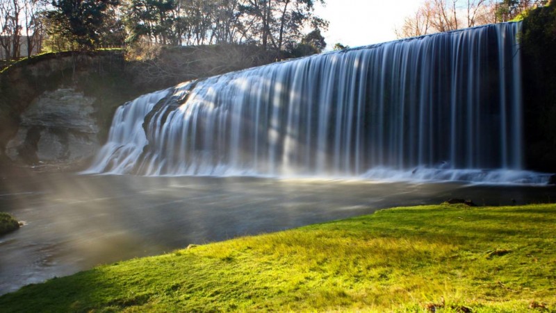 Taranaki Falls