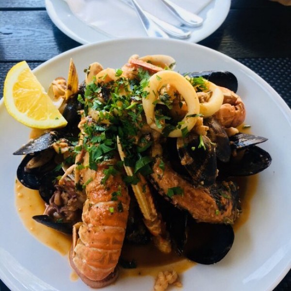 Odysseas Tavern Restaurant