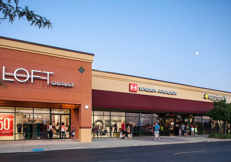 Johnson Creek Premium Outlets